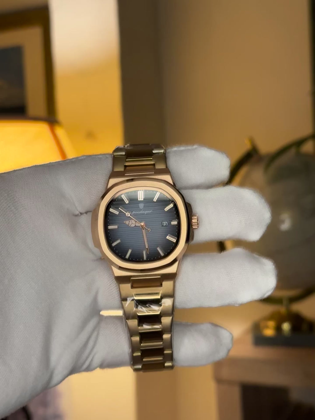 Poedagar 613 (Patek Philippe Nautilus).